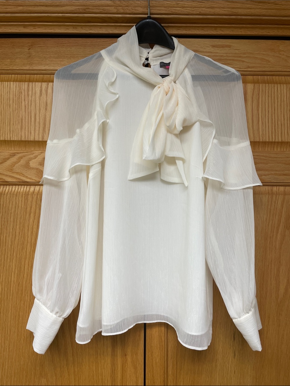 Vince Camuto Ivory Chiffon Blouse with Front Tie - Size Medium
